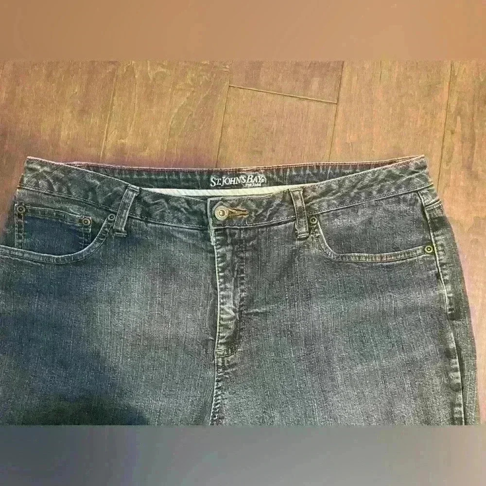 Women’s Jeans St. Johns Bay - Picture 3 of 4